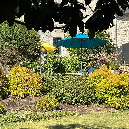 Bed & Breakfast Les Demeures De Kerbosser *